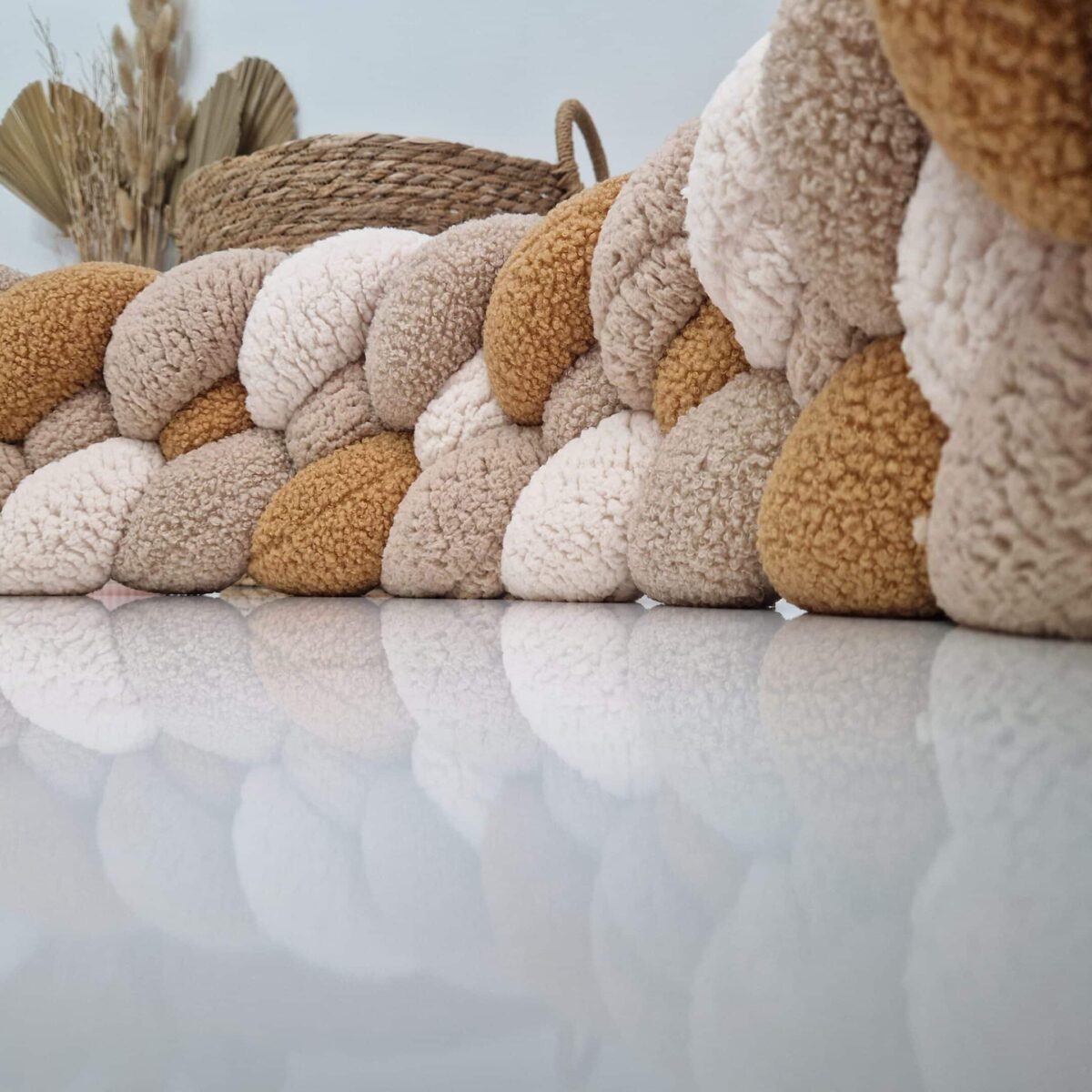 Tresse de lit cabane – Sherpa et teddy 4 couleurs – Tour de lit bébé 4 brins