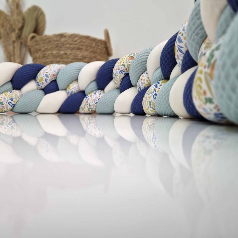 Tresse de lit cabane – Printemps océan – Tour de lit bébé 4 brins