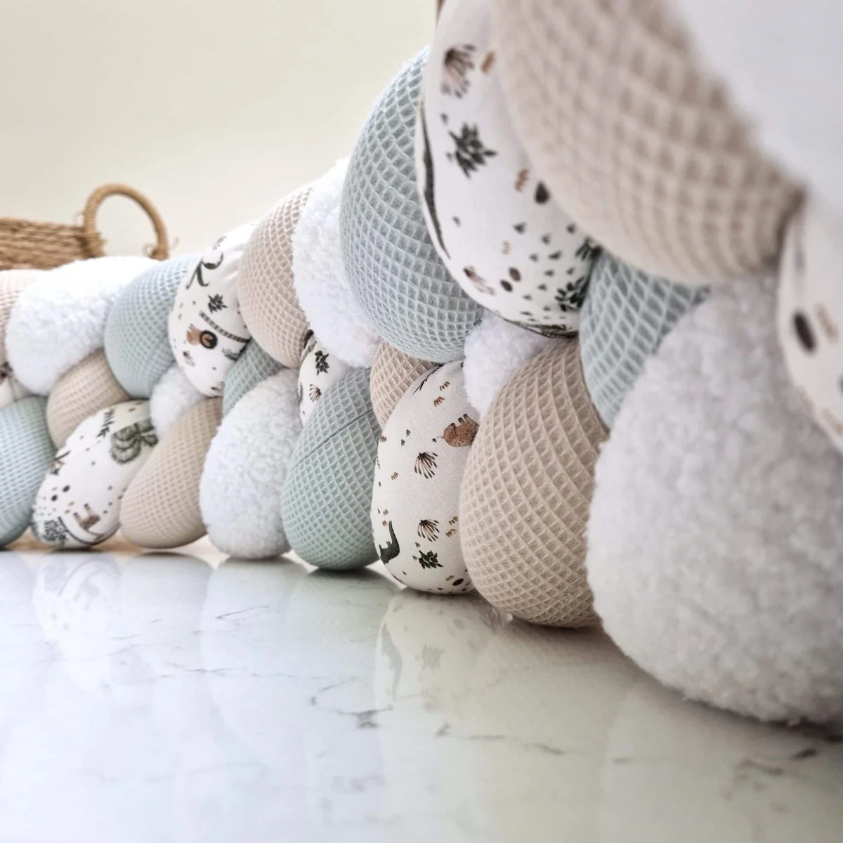 Tresse de lit – Teddy, vert d&rsquo;eau et jungle – Tour de lit bébé 4 brins