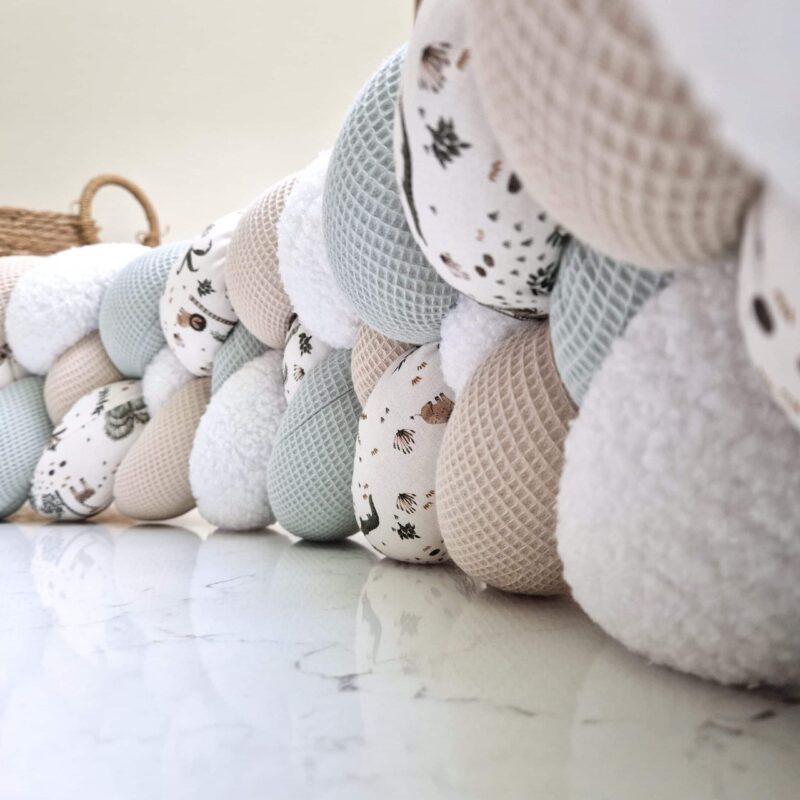 Tresse de lit – Teddy, vert d&rsquo;eau et jungle – Tour de lit bébé 4 brins