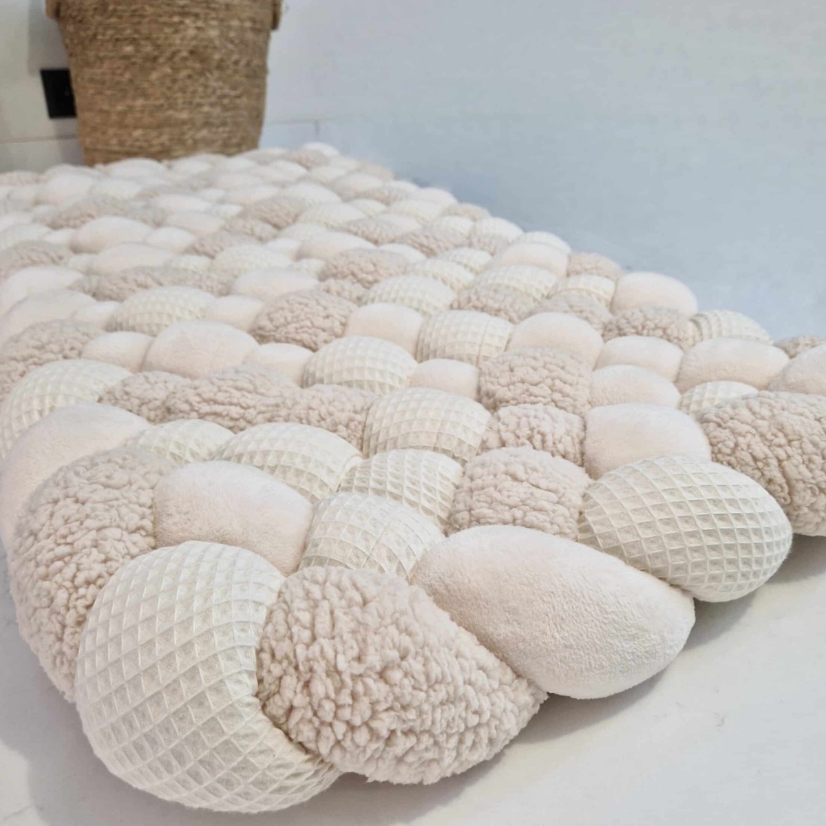 Tapis tressé écru texturé – Plusieurs tailles – Matelas tressé