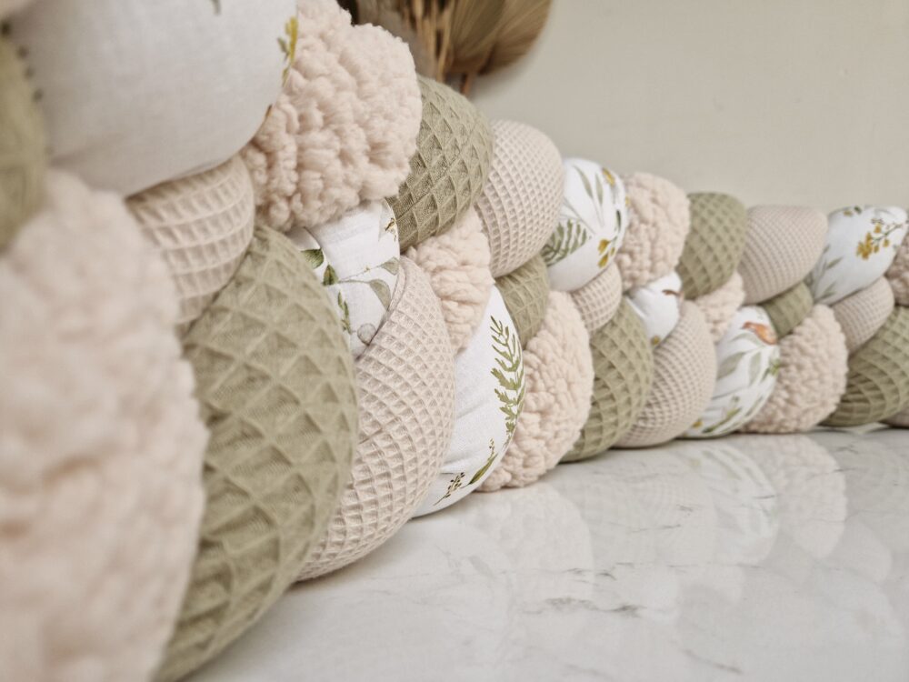 Tresse de lit bébé