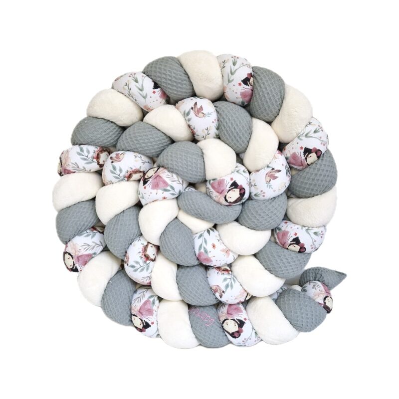 Tresse de lit – Clochette et doudou – Tour de lit tressé