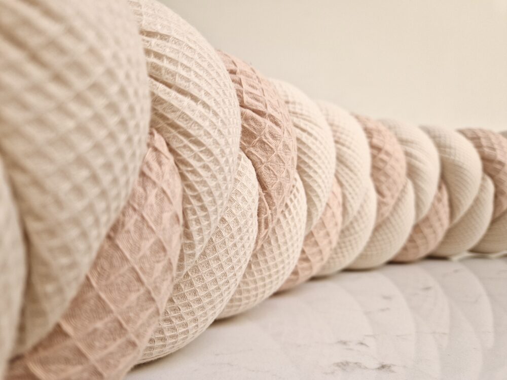 tour de lit tressé beige