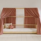 Ciel de lit cabane marsala