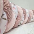 Tour de lit tressé rose doudou