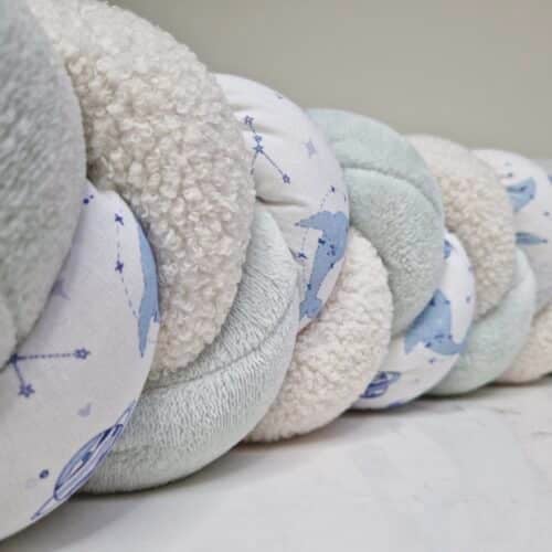 Tour de lit tressé vert d'eau doudou