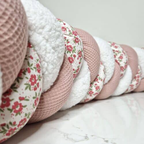 Tresse de lit vieux rose