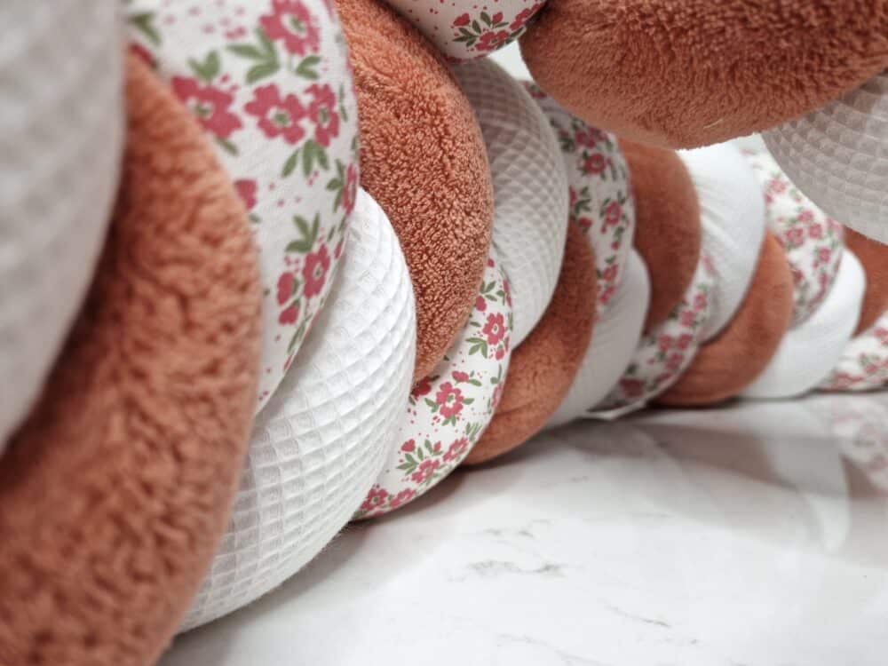 Tour_de_lit_tresse_1856 Tresse de lit fleurie