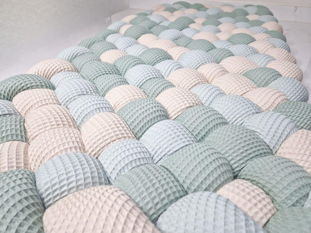 Tour_de_lit_tresse_1857 Tapis tressé