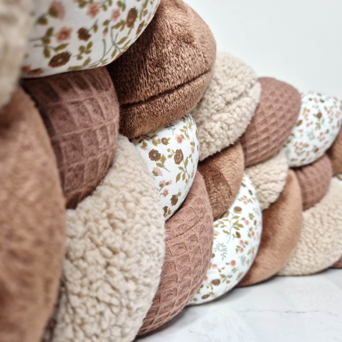 Tresse de lit 4 brins – Liberty & châtaigne – Tour de lit cabane