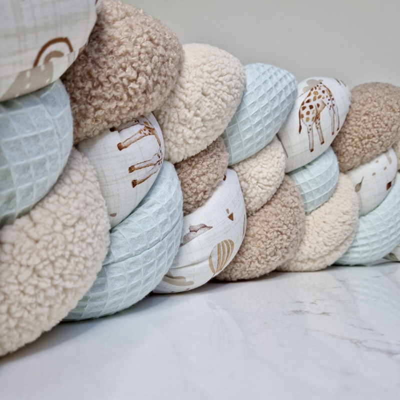Tresse de lit 4 brins – Teddy ourson, glacier et montgolfières – Tour de lit tressé